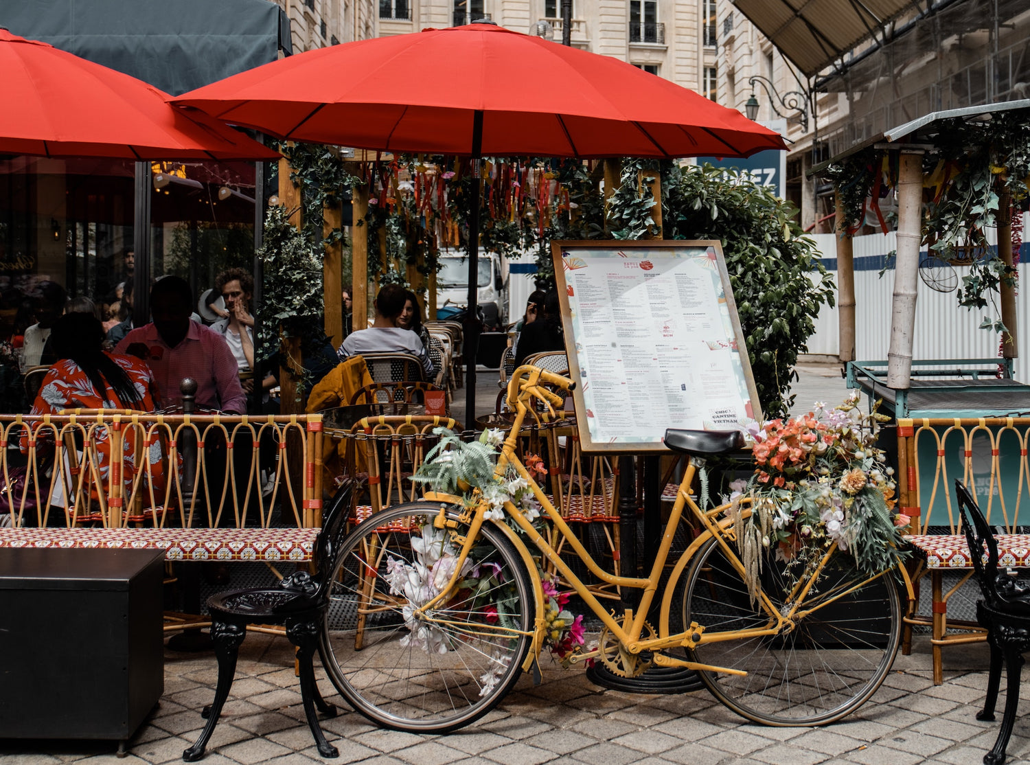 The history of the outdoor bistro set