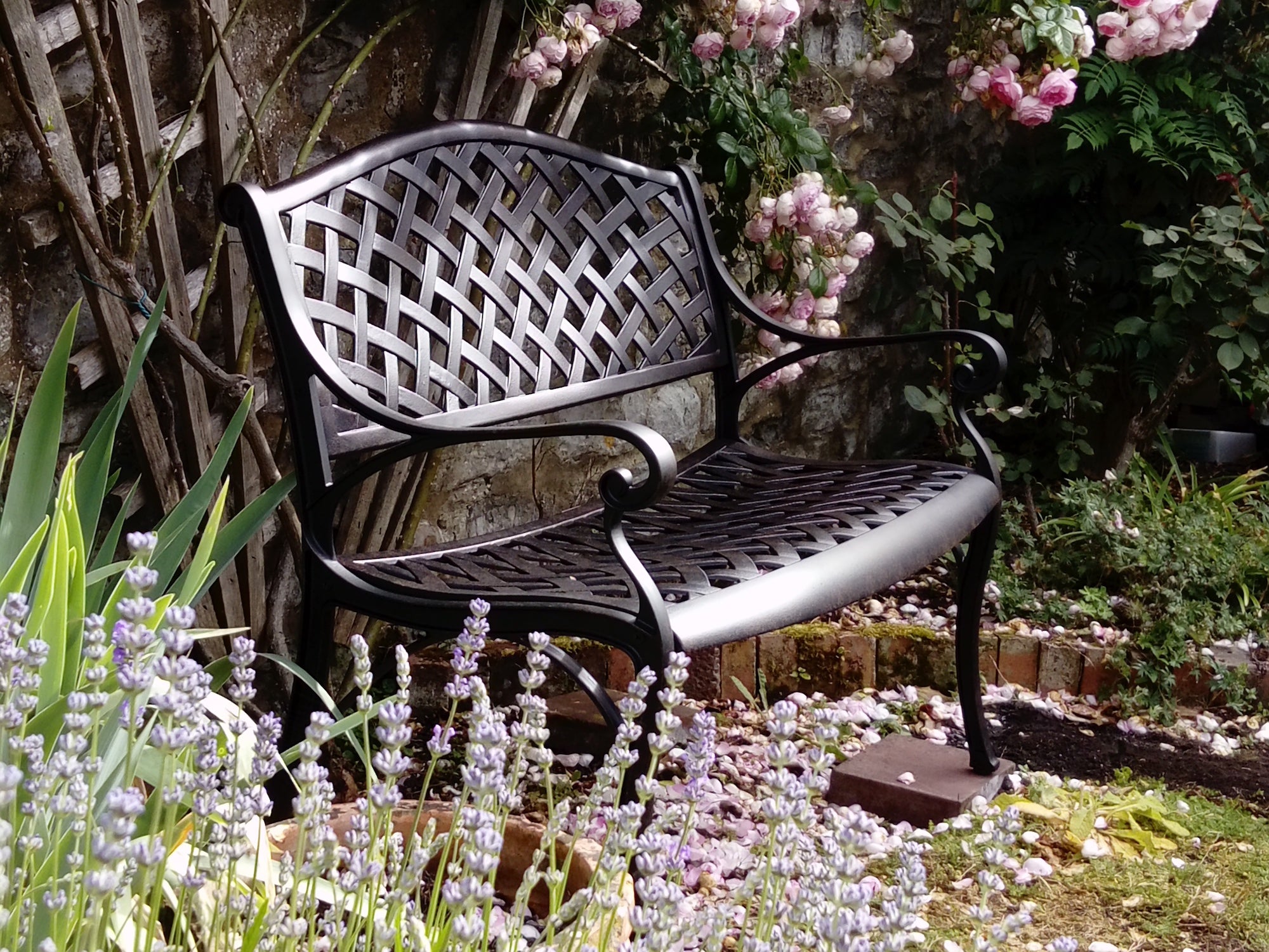 When is the best time to buy new garden furniture?