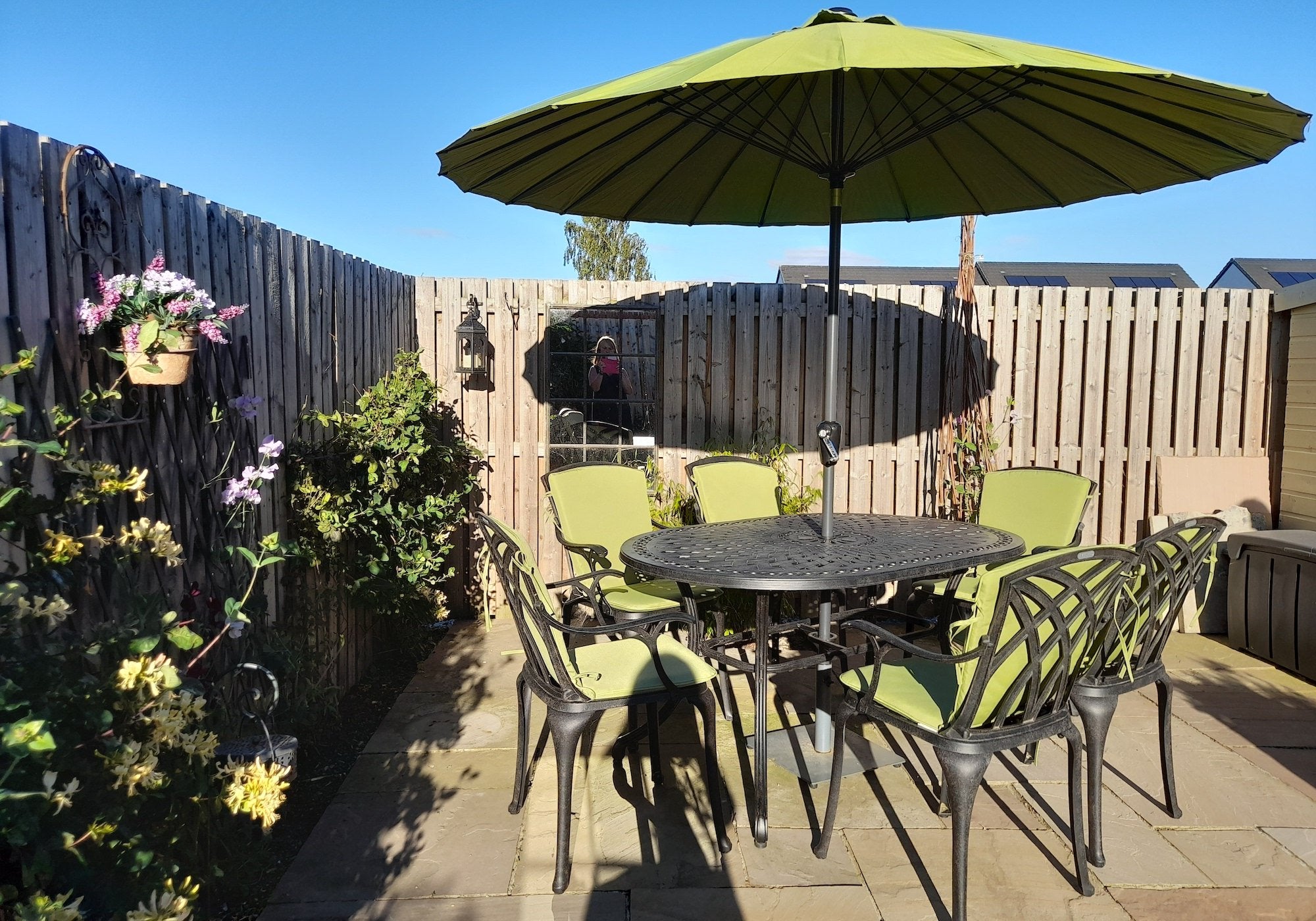 Customer Case Study: Ordering the right size garden table from Lazy Susan