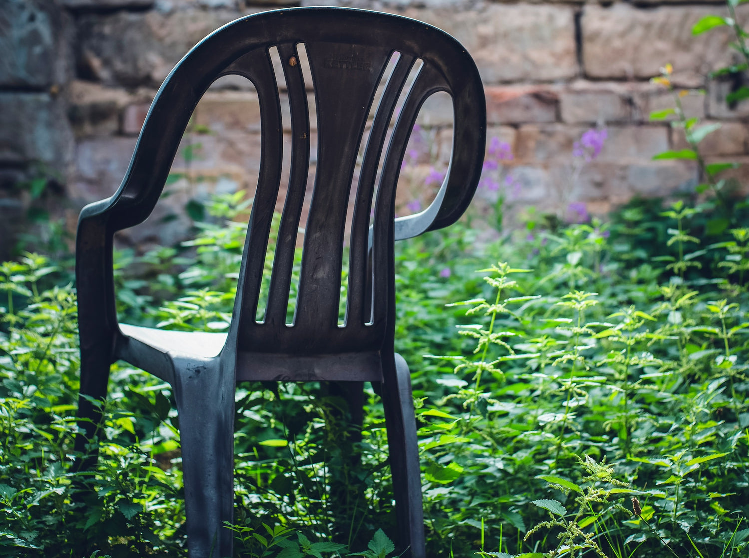 Can the different types of plastic garden furniture be recycled?