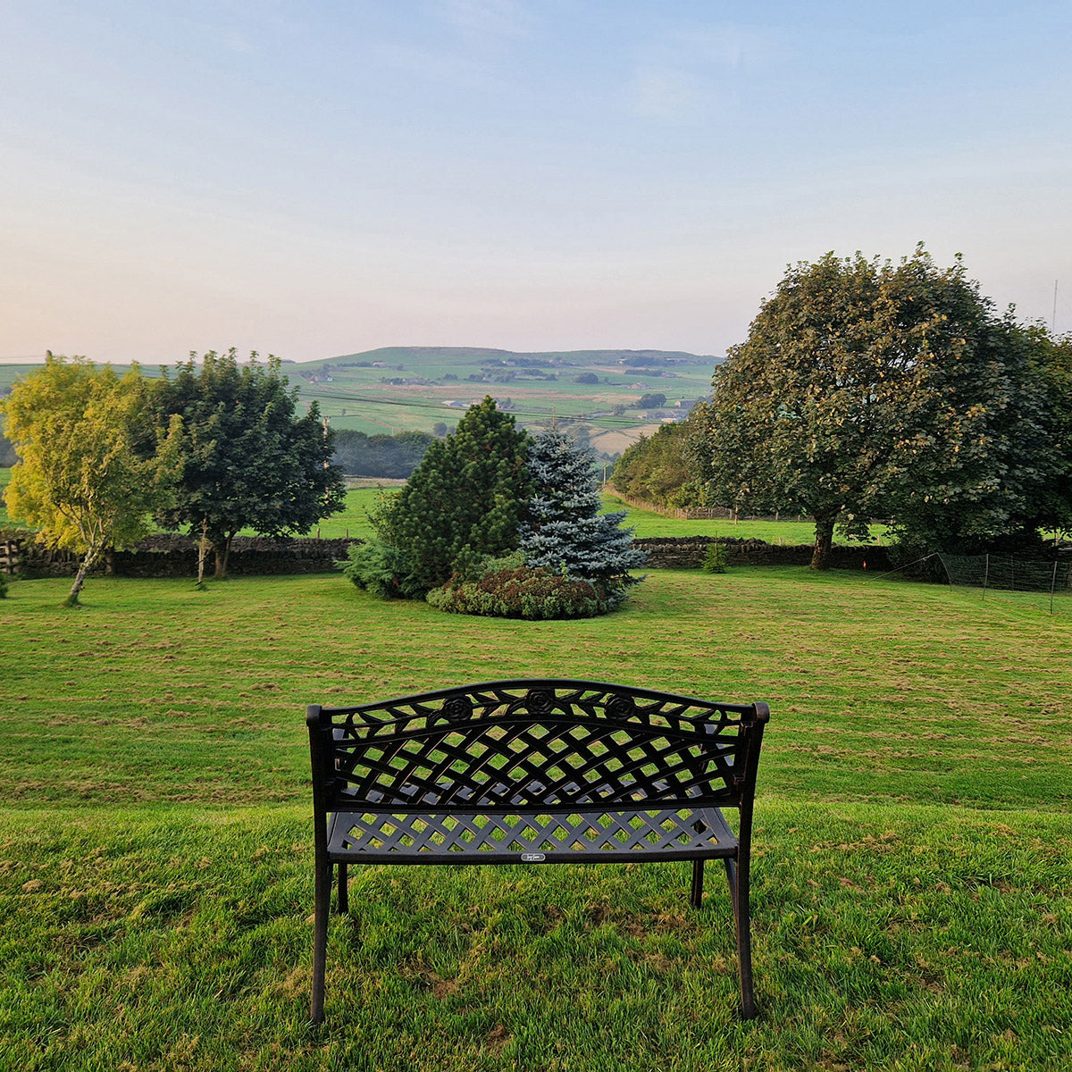 Rose Bench - Antique Bronze