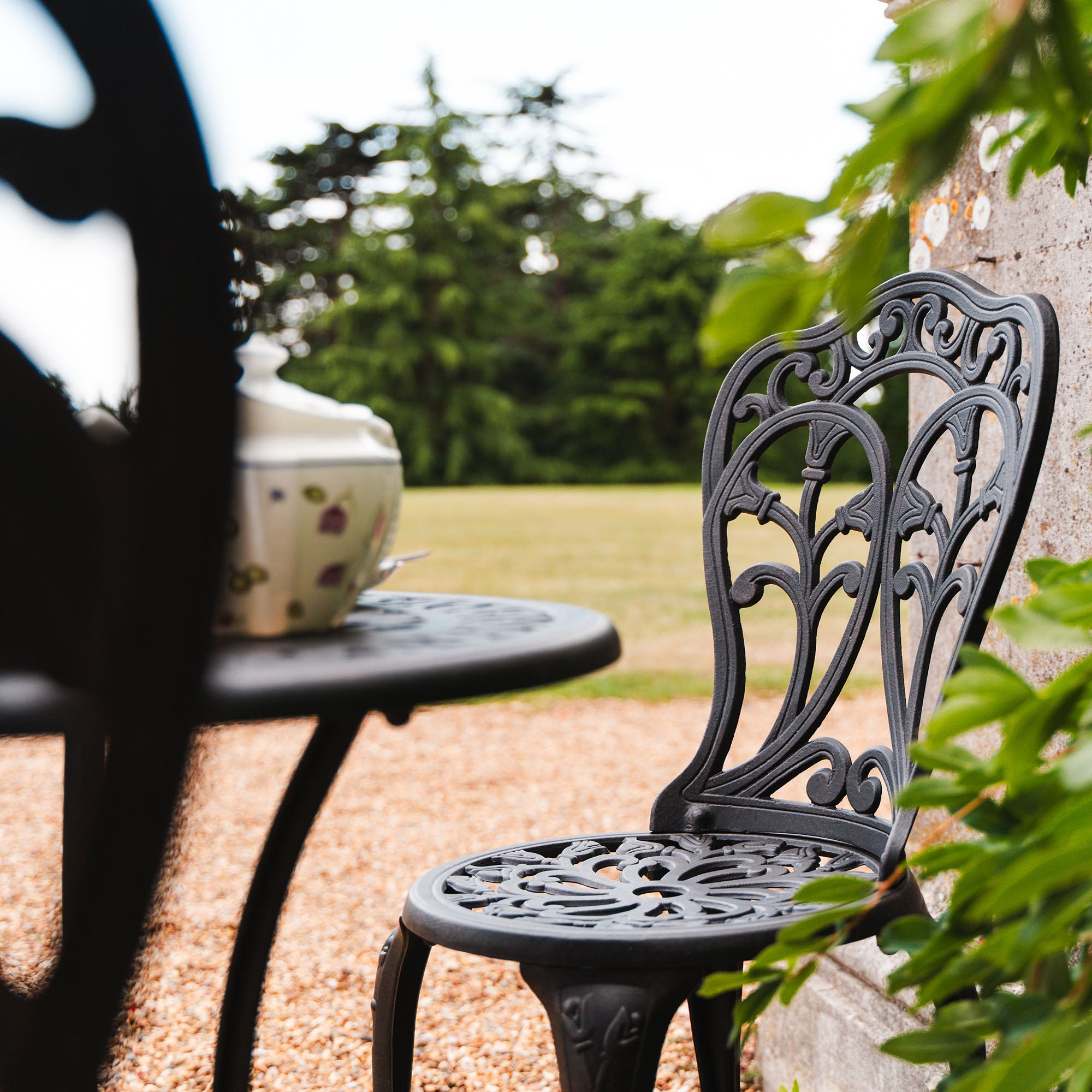 Tulip Bistro Set 2 Seater Set - Antique Bronze